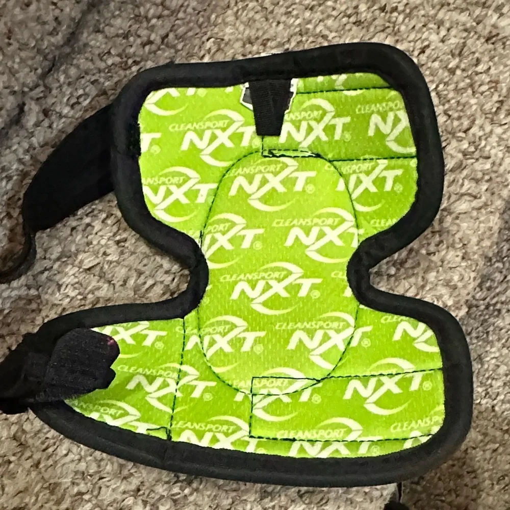 Kids Black Elbow Pads